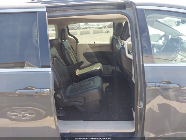 2022 Chrysler Pacifica Touring L მანქანა იყიდება აუქციონზე, vin: 2C4RC1BG1NR132308, აუქციონის ნომერი: 44833051