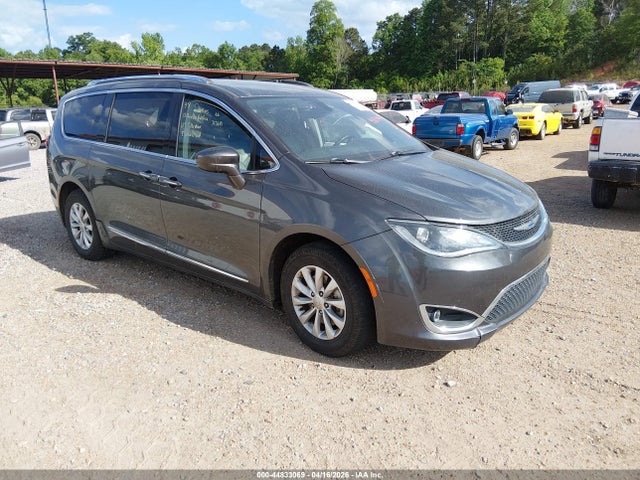 Продаж на аукціоні авто 2018 Chrysler Pacifica Touring L, vin: 2C4RC1BG7JR353681, номер лоту: 44833069