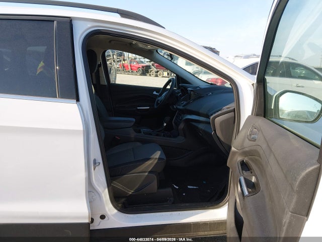 Aukcja sprzedaży 2017 Ford Escape Se, vin: 1FMCU9G97HUD58156, numer aukcji: 44833074