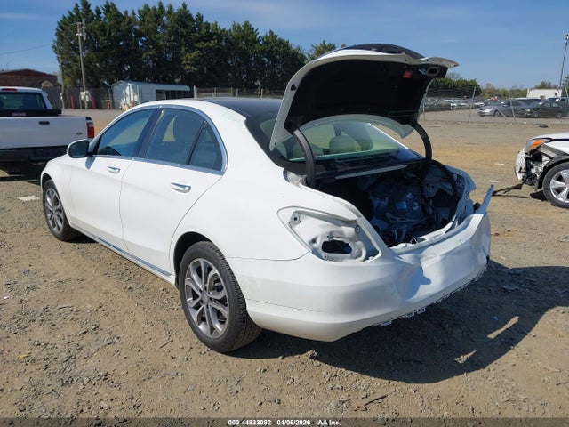 2017 MERCEDES-BENZ C 300 55SWF4KB1HU186206 Photo 2