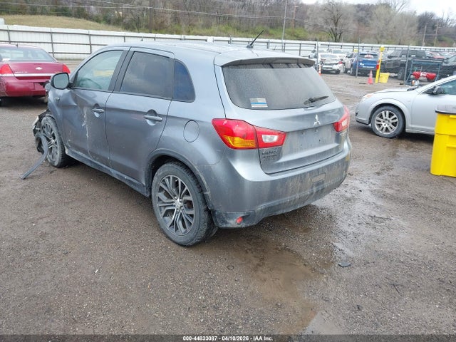 JA4AP3AU2GZ026795 Mitsubishi Outlander Sport 2.0 Es