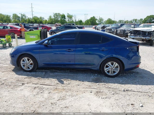 Продажа на аукционе авто 2020 Hyundai Elantra Sel, vin: 5NPD84LF4LH585187, номер лота: 44833092