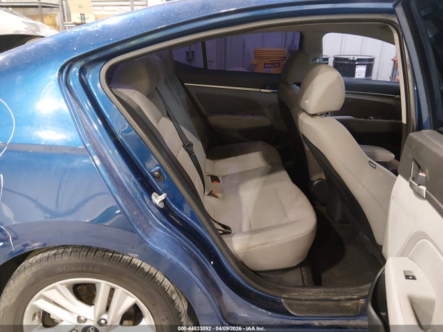 Продажа на аукционе авто 2020 Hyundai Elantra Sel, vin: 5NPD84LF4LH585187, номер лота: 44833092