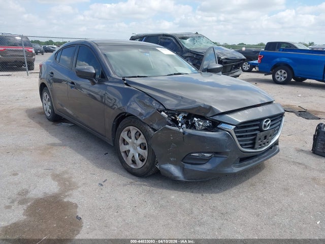 Aukcja sprzedaży 2018 Mazda Mazda3 Sport, vin: 3MZBN1U7XJM250672, numer aukcji: 44833093