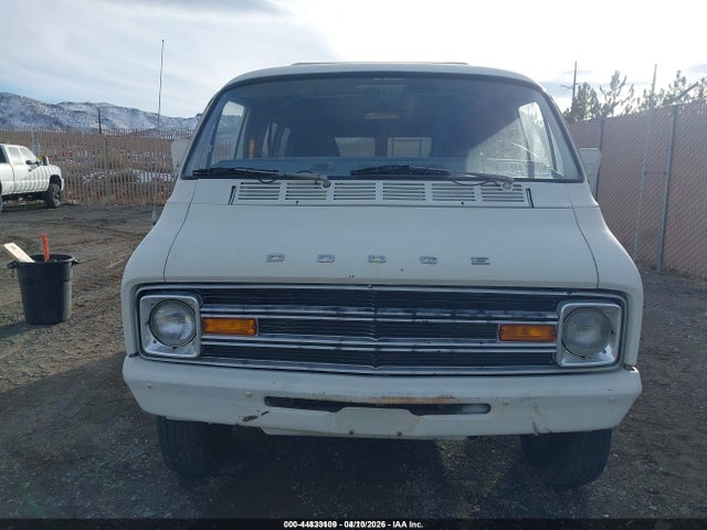 Продажа на аукционе авто 1976 Dodge Van 1500, vin: B11AE4X130012, номер лота: 44833109