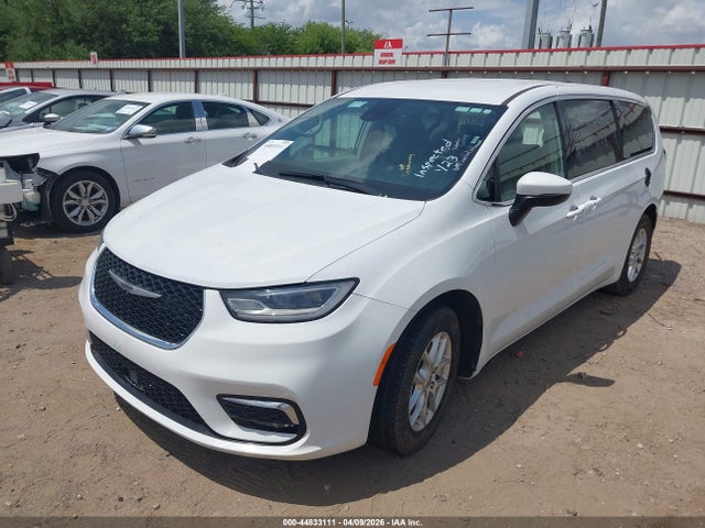 Aukcja sprzedaży 2023 Chrysler Pacifica Touring L, vin: 2C4RC1BG3PR552137, numer aukcji: 44833111