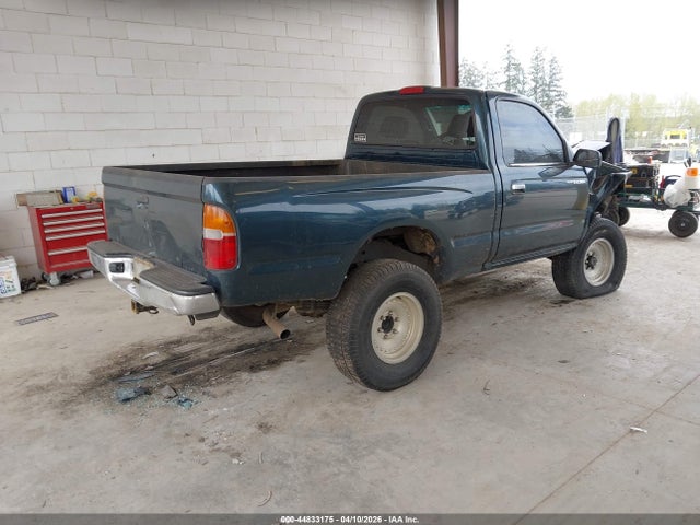 44833175 :رقم المزاد ، 4TAUN61C9SZ047925 vin ، 1995 Toyota Tacoma مزاد بيع