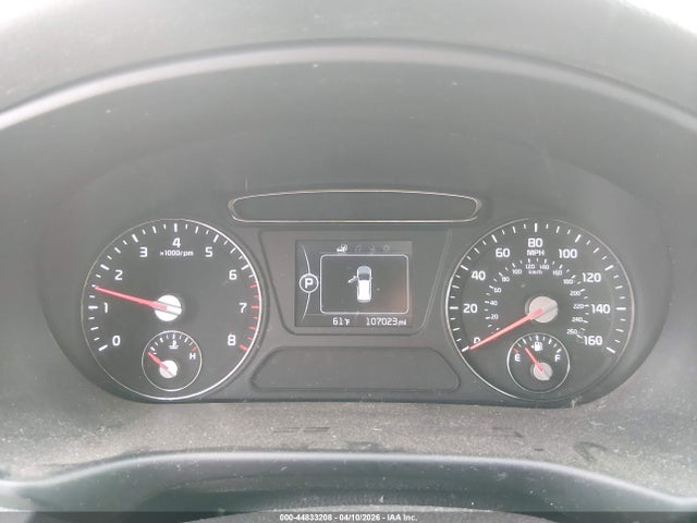 5XYPGDA34HG196086 KIA Sorento 2.4l Lx