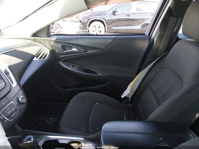 1G1ZD5ST7JF157709 Chevrolet MALIBU LT