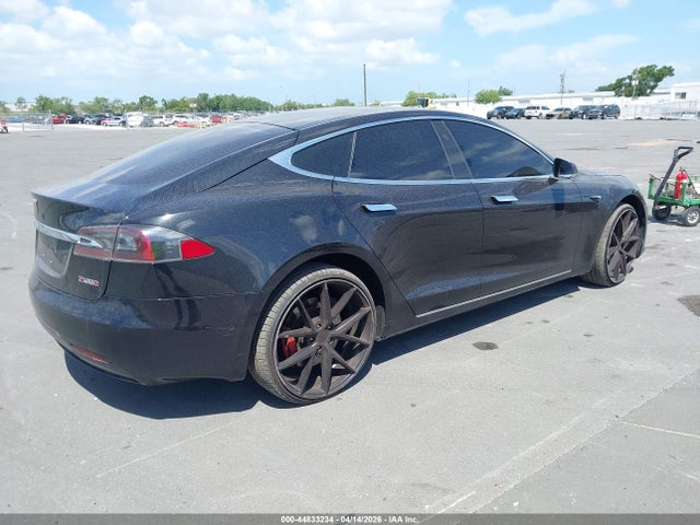 Продаж на аукціоні авто 2018 Tesla Model S 100d/75d/p100d, vin: 5YJSA1E49JF280687, номер лоту: 44833234