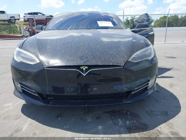 Продаж на аукціоні авто 2018 Tesla Model S 100d/75d/p100d, vin: 5YJSA1E49JF280687, номер лоту: 44833234