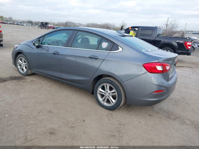 1G1BE5SM5J7132213 Chevrolet Cruze Lt Auto