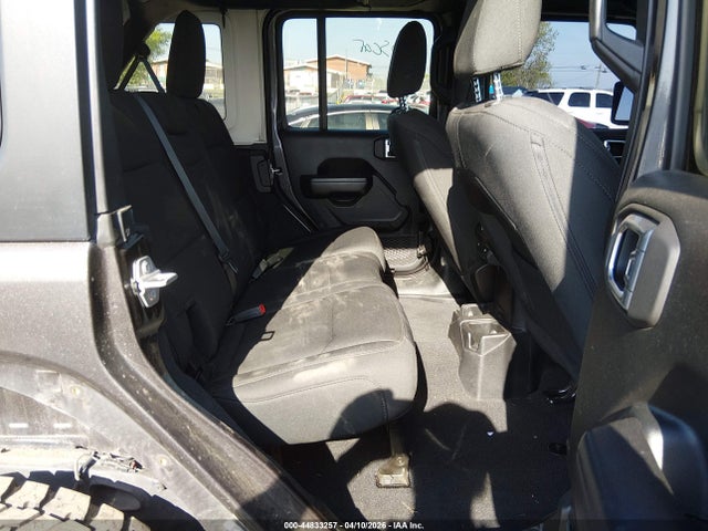44833257 :رقم المزاد ، 1C4HJXDG0KW661432 vin ، 2019 Jeep Wrangler Unlimited Sport S 4x4 مزاد بيع