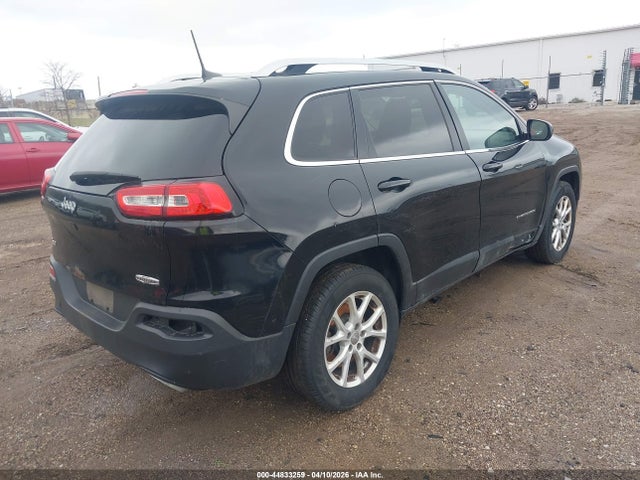 2017 JEEP CHEROKEE 1C4PJMCS4HD235599 Photo 3