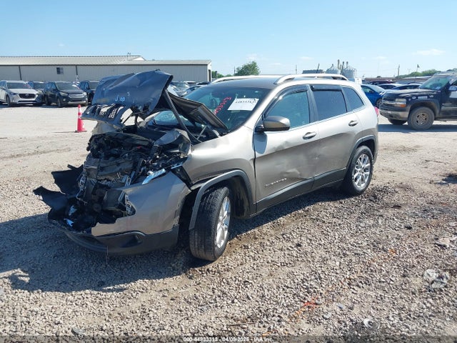 Продажа на аукционе авто 2017 Jeep Cherokee Latitude 4x4, vin: 1C4PJMCS5HW651374, номер лота: 44833313