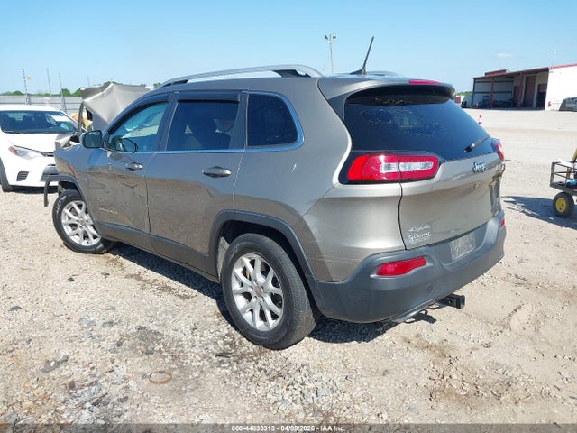 Продажа на аукционе авто 2017 Jeep Cherokee Latitude 4x4, vin: 1C4PJMCS5HW651374, номер лота: 44833313