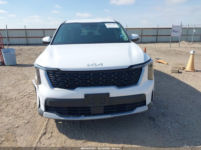 Продажа на аукционе авто 2024 Kia Sorento Lx, vin: 5XYRG4JCXRG281668, номер лота: 44833341