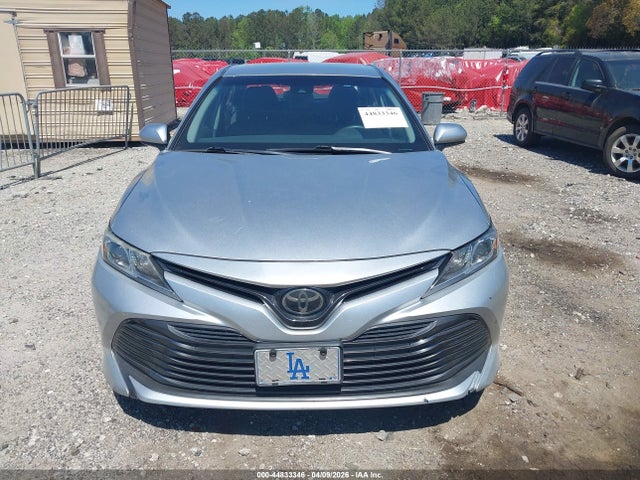 4T1B11HK2JU071028 Toyota CAMRY LE
