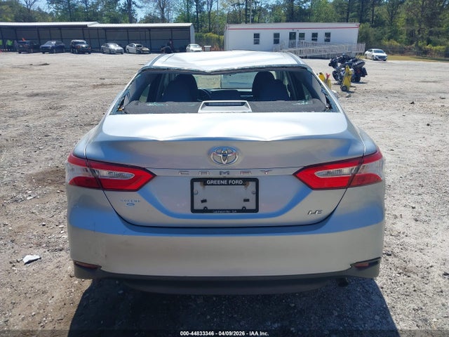 4T1B11HK2JU071028 Toyota CAMRY LE