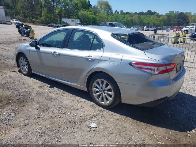 4T1B11HK2JU071028 Toyota CAMRY LE