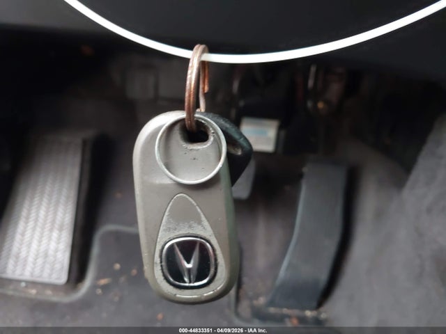 44833351 :رقم المزاد ، 19UUA66224A063094 vin ، 2004 Acura Tl مزاد بيع