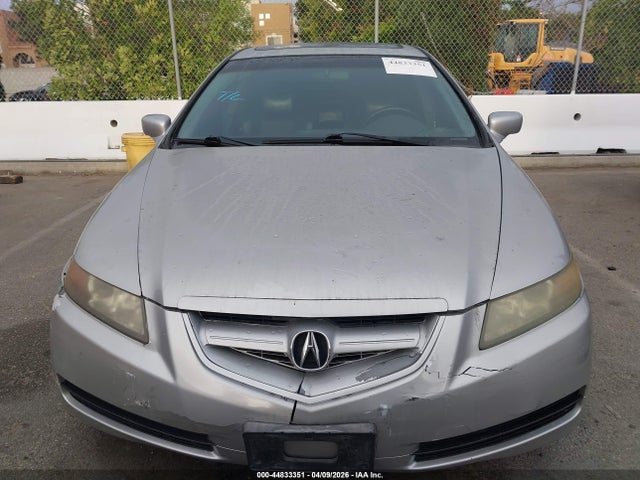 44833351 :رقم المزاد ، 19UUA66224A063094 vin ، 2004 Acura Tl مزاد بيع