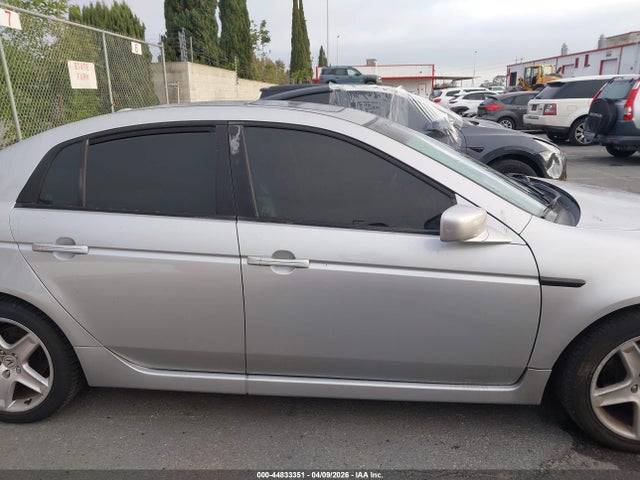 44833351 :رقم المزاد ، 19UUA66224A063094 vin ، 2004 Acura Tl مزاد بيع