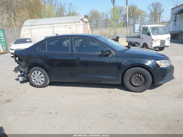 Продаж на аукціоні авто 2015 Volkswagen Jetta 2.0l S, vin: 3VW2K7AJ6FM343529, номер лоту: 44833354