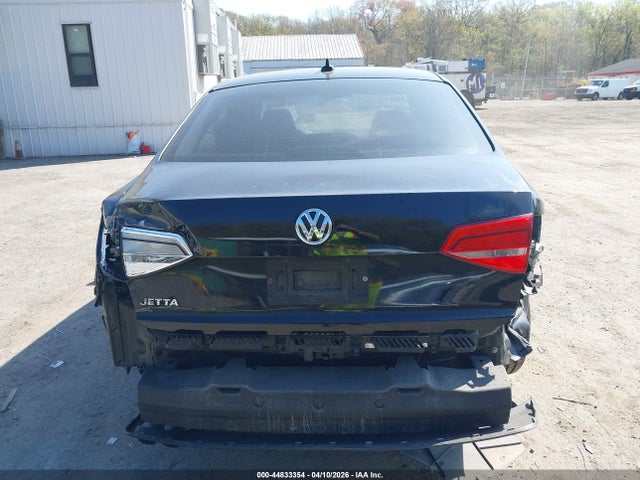 Продаж на аукціоні авто 2015 Volkswagen Jetta 2.0l S, vin: 3VW2K7AJ6FM343529, номер лоту: 44833354