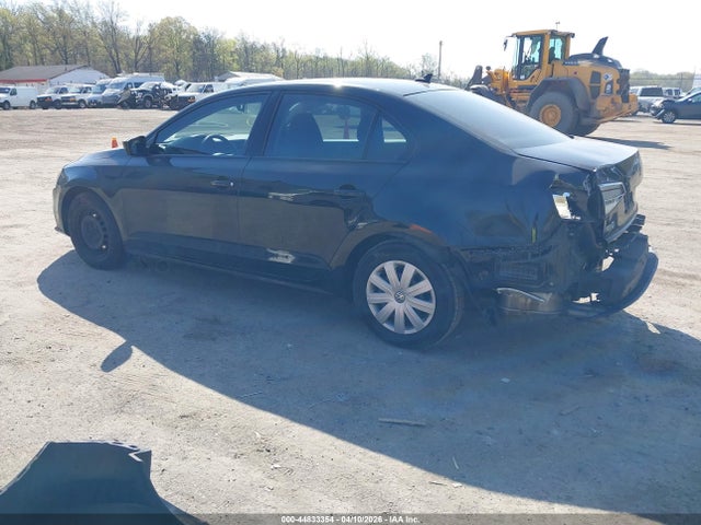 Продаж на аукціоні авто 2015 Volkswagen Jetta 2.0l S, vin: 3VW2K7AJ6FM343529, номер лоту: 44833354