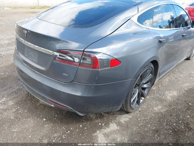 Aukcja sprzedaży 2013 Tesla Model S, vin: 5YJSA1CN4DFP13610, numer aukcji: 44833378