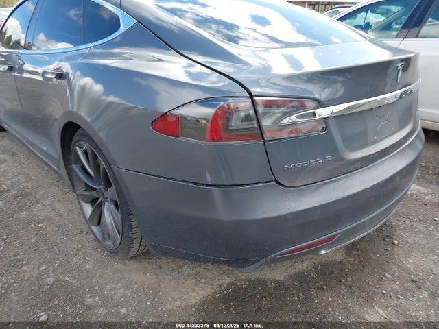 Aukcja sprzedaży 2013 Tesla Model S, vin: 5YJSA1CN4DFP13610, numer aukcji: 44833378