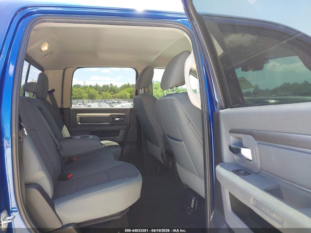 44833381 :رقم المزاد ، 3C6RR7LT3GG384056 vin ، 2016 Ram 1500 Big Horn مزاد بيع
