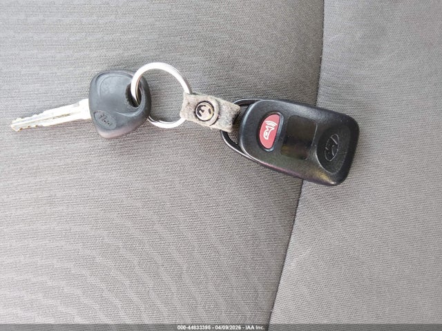 Продажа на аукционе авто 2015 Hyundai Elantra Se, vin: 5NPDH4AE1FH566904, номер лота: 44833395