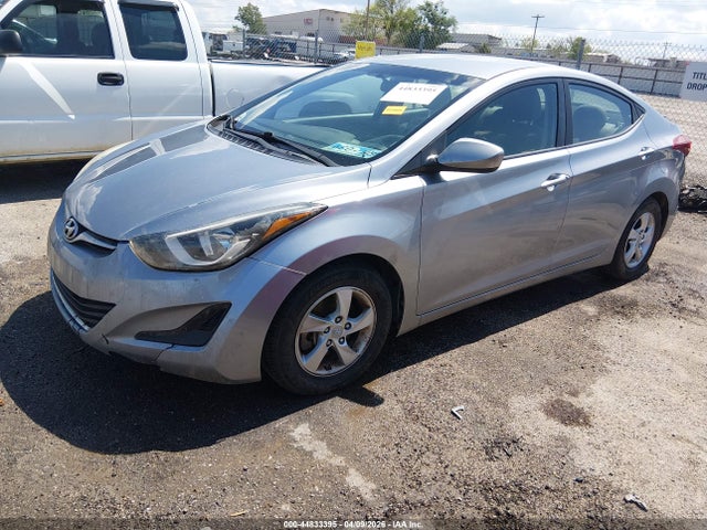 Продажа на аукционе авто 2015 Hyundai Elantra Se, vin: 5NPDH4AE1FH566904, номер лота: 44833395