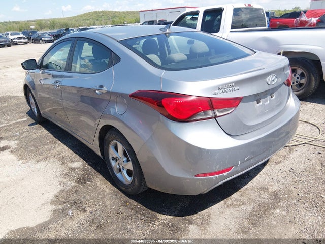 Продажа на аукционе авто 2015 Hyundai Elantra Se, vin: 5NPDH4AE1FH566904, номер лота: 44833395