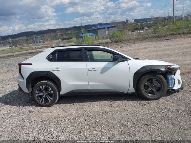 Toyota BZ4X XLE 2024 JTMABACA9RA089244 Image 14
