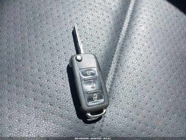 Продаж на аукціоні авто 2013 Volkswagen Jetta 2.5l Se, vin: 3VWDP7AJ9DM289747, номер лоту: 44833406