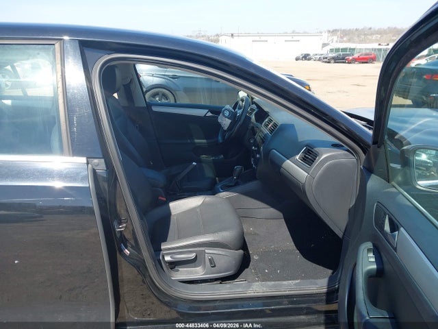 Продаж на аукціоні авто 2013 Volkswagen Jetta 2.5l Se, vin: 3VWDP7AJ9DM289747, номер лоту: 44833406