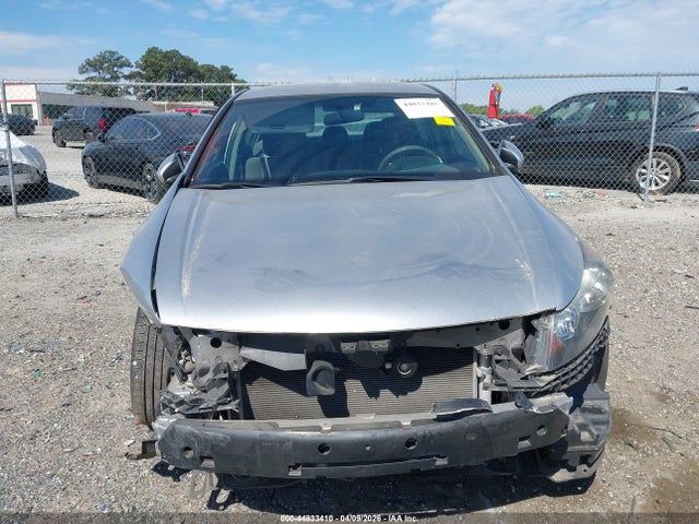 44833410 :رقم المزاد ، 1HGCP2F35BA008860 vin ، 2011 Honda Accord 2.4 Lx مزاد بيع