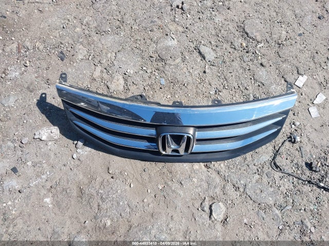 44833410 :رقم المزاد ، 1HGCP2F35BA008860 vin ، 2011 Honda Accord 2.4 Lx مزاد بيع