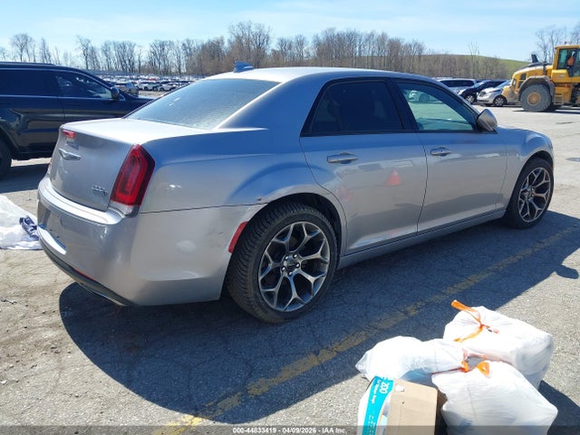 Aukcja sprzedaży 2016 Chrysler 300 300s, vin: 2C3CCAGG2GH225043, numer aukcji: 44833419