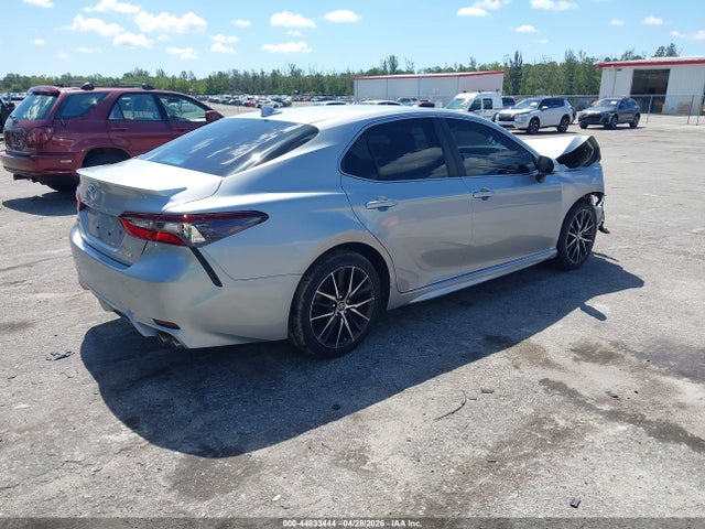 2021 Toyota Camry Se მანქანა იყიდება აუქციონზე, vin: 4T1T11AK6MU486615, აუქციონის ნომერი: 44833444