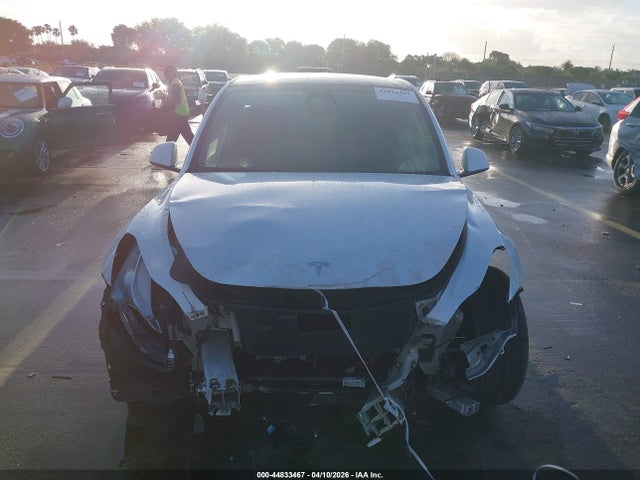 Продаж на аукціоні авто 2023 Tesla Model Y Awd/long Range Dual Motor All-wheel Drive, vin: 7SAYGDEE7PA149348, номер лоту: 44833467