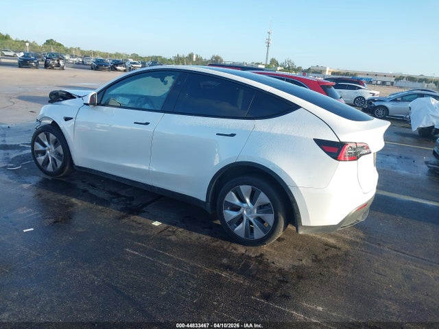 Продаж на аукціоні авто 2023 Tesla Model Y Awd/long Range Dual Motor All-wheel Drive, vin: 7SAYGDEE7PA149348, номер лоту: 44833467