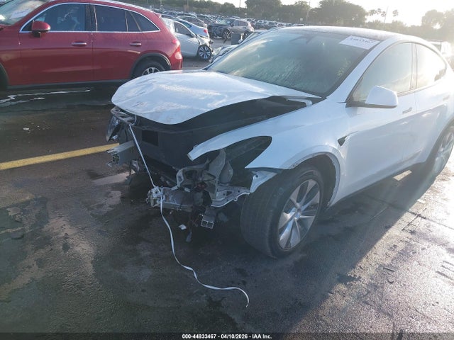 Продаж на аукціоні авто 2023 Tesla Model Y Awd/long Range Dual Motor All-wheel Drive, vin: 7SAYGDEE7PA149348, номер лоту: 44833467
