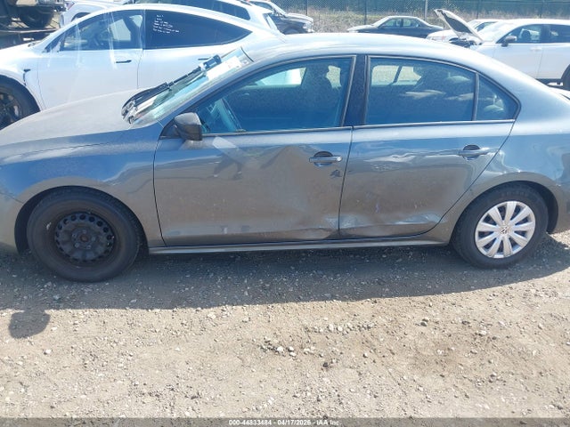 Продажа на аукционе авто 2014 Volkswagen Jetta 2.0l S, vin: 3VW2K7AJ7EM241056, номер лота: 44833484