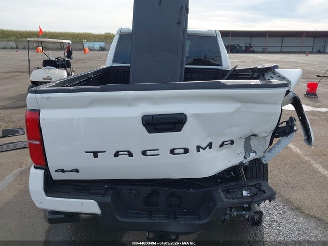 3TMLB5JN5SM158008 Toyota Tacoma Trd Sport