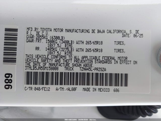 3TMLB5JN5SM158008 Toyota Tacoma Trd Sport