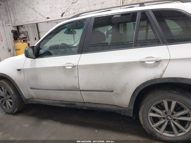 Продажа на аукционе авто 2008 Bmw X5 3.0si, vin: 5UXFE43578L027201, номер лота: 44833499